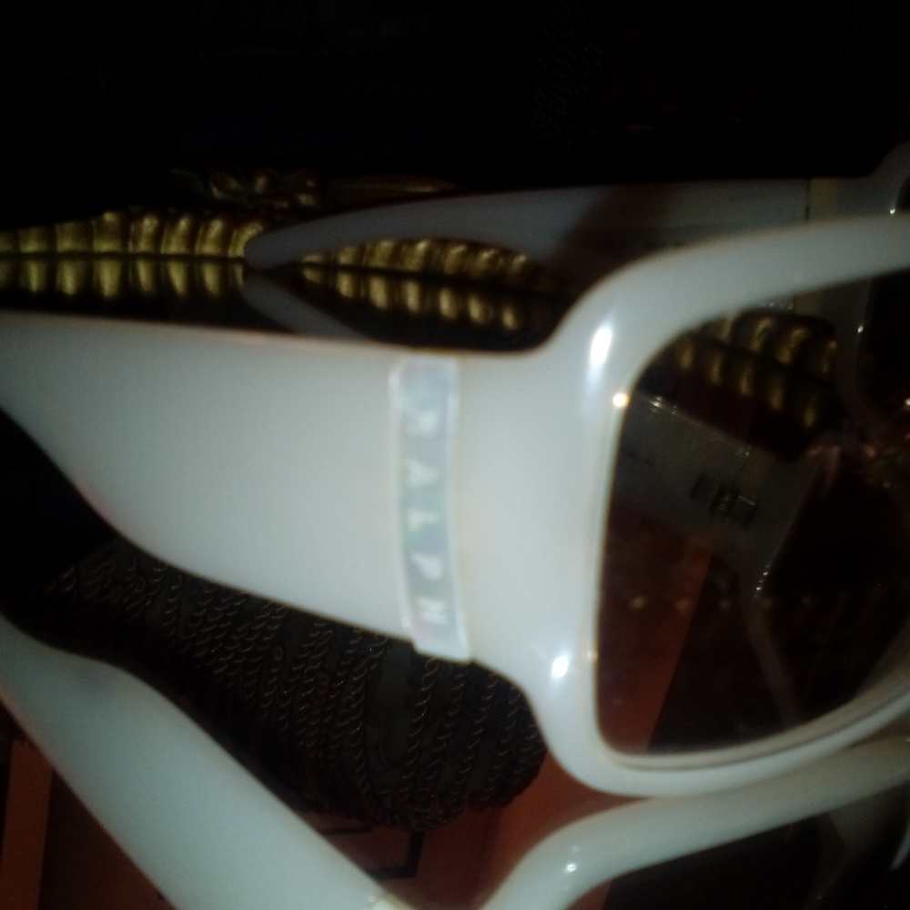 COPY - RALPH Lauren lg frame/Hard case - Picture 4 of 4